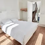 Hotel Hidden Bay *